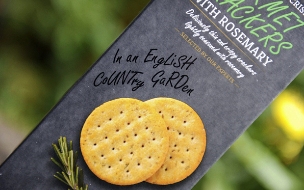 crackers-m_3428956b.jpg