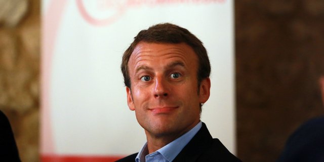 Emmanuel-Macron-pret-a-ecrire-un-livre-pour-expliquer-pourquoi-il-est-de-gauche.jpg