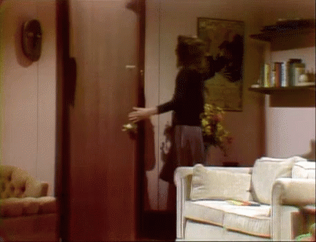 5CAE796F-482C-4157-9B2E-33F51457E4CC.gif