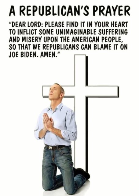 biden prayer.jpg